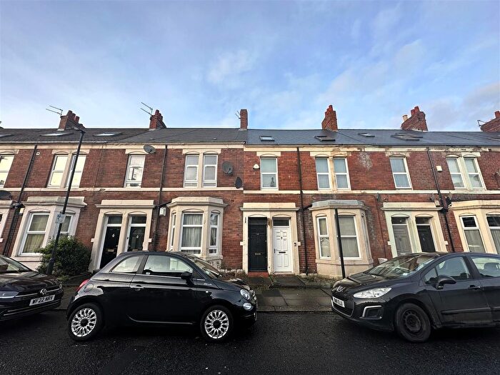 6 Bedroom Maisonette To Rent In Tavistock Road, Jesmond, Newcastle Upon Tyne, NE2