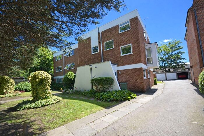 2 Bedroom Flat To Rent In East Street, Eastcote House East Street, KT17