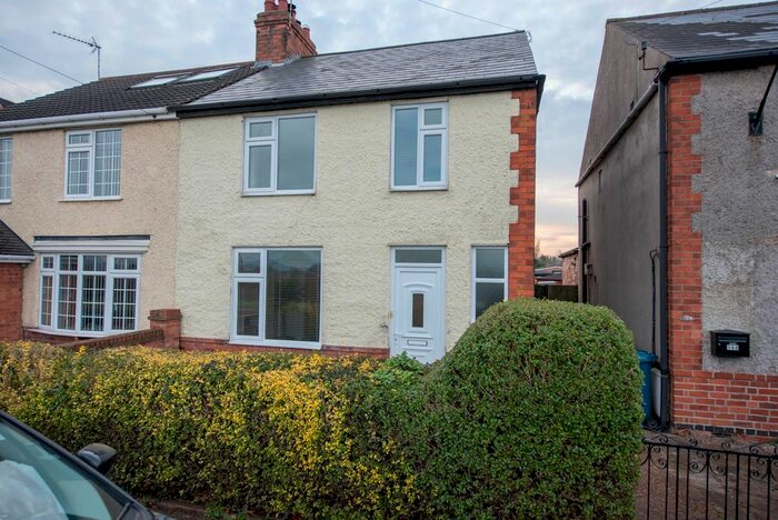 3 Bedroom Semi-Detached House To Rent In Leake Road, Gotham, Nottingham NG11