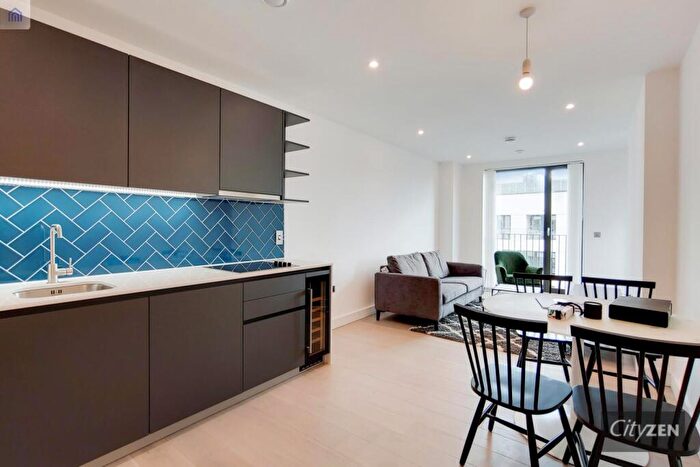2 Bedroom Flat To Rent In Rosewood Building, Cremer Street, Shoreditch, London, E2