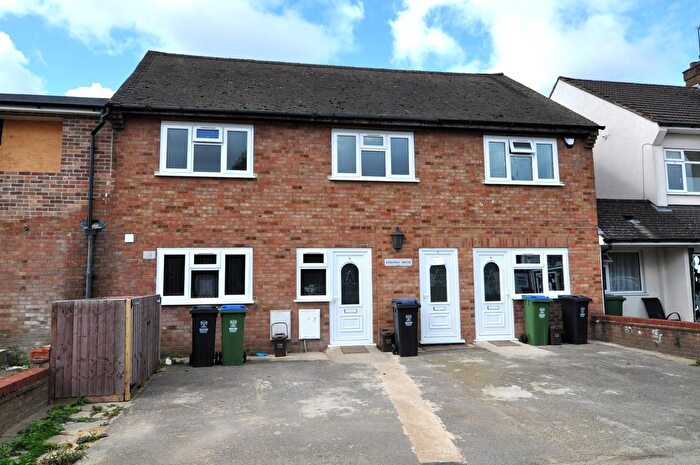 1 Bedroom Flat To Rent In Kingsway House, Watford, WD25