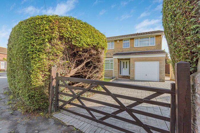 4 Bedroom Detached House To Rent In Barrs Court, Longwell Green, BS30