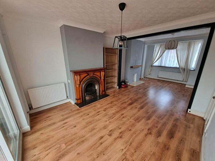 3 Bedroom House To Rent In Dunblane Road, London, SE9