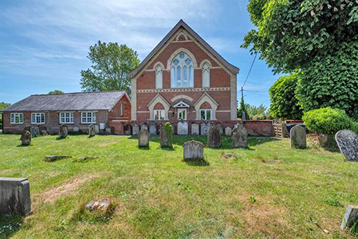 2 Bedroom Cottage For Sale In Harmer Place, Wattisfield, Diss, IP22