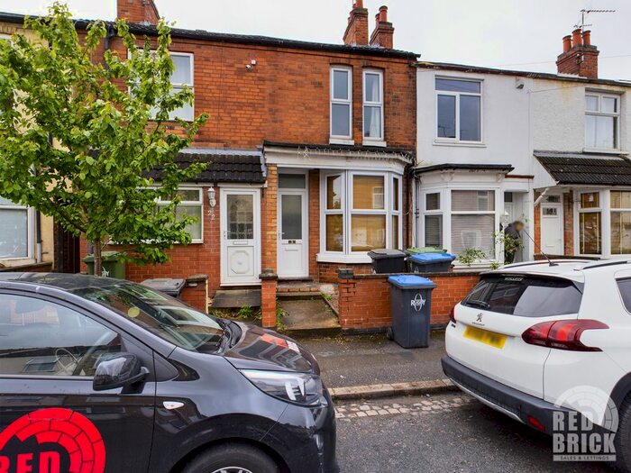 2 Bedroom Terraced House To Rent In Sandown Road, Rugby, Warwickshire, CV21