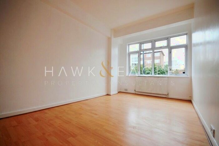 2 Bedroom Flat To Rent In Commercial Road, London, Greater London., E1