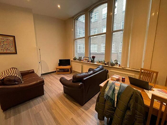 2 Bedroom Apartment To Rent In Bedroom Flat, Fowlers Building, Victoria Street, L2