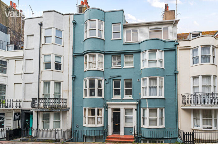 1 Bedroom Flat To Rent In Broad Street, Brighton, East Sussex, BN2
