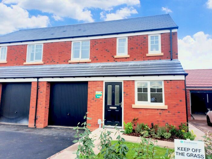 3 Bedroom Semi-Detached House To Rent In Baker Way, Lichfield, WS14
