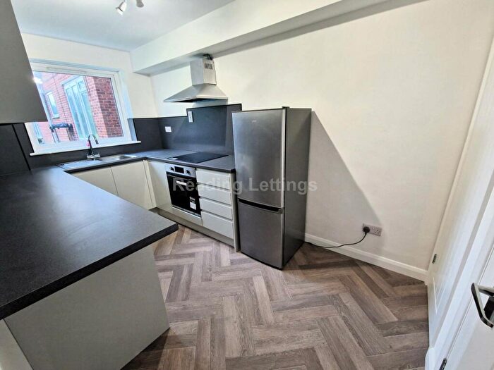 1 Bedroom Flat To Rent In Josephine Court, Reading, RG30