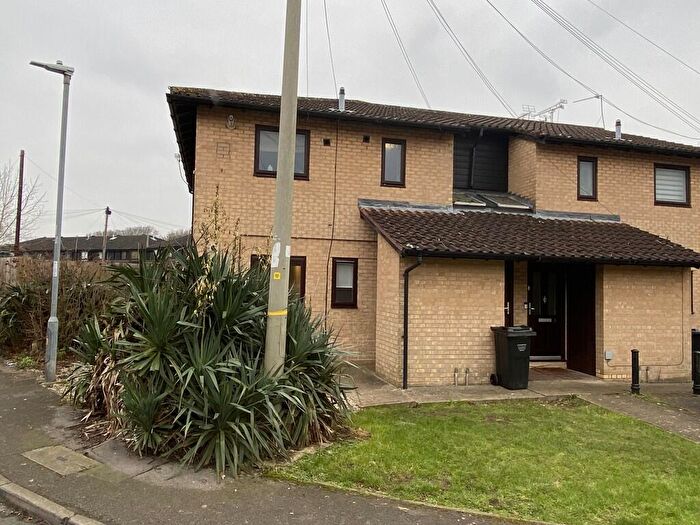 1 Bedroom Ground Maisonette To Rent In Granville Close, Billericay, CM12
