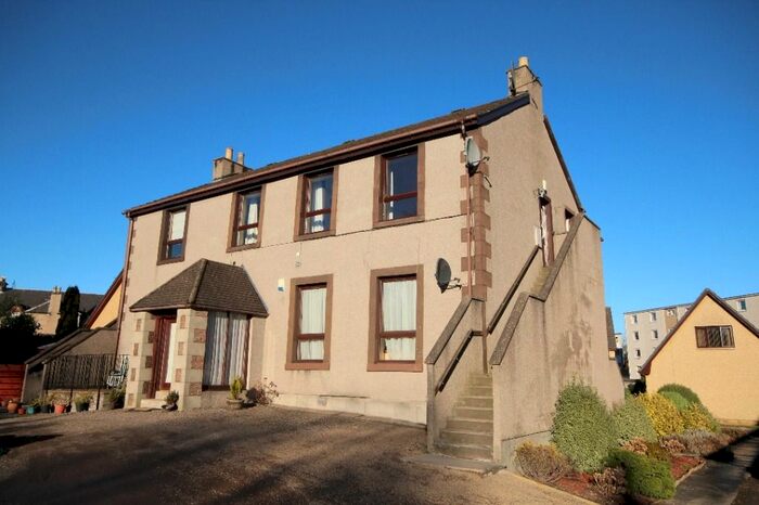 2 Bedroom Flat To Rent In 3 Dower Place, Perth, Perthshire PH1