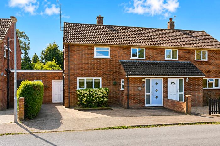 3 Bedroom Semi-Detached House For Sale In Roestock Lane, Colney Heath, St. Albans, Hertfordshire, AL4