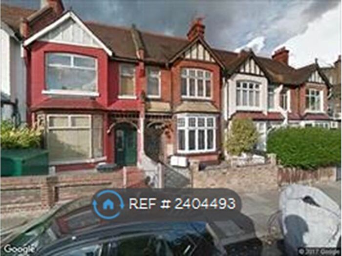 1 Bedroom Flat To Rent In London, London, SW2