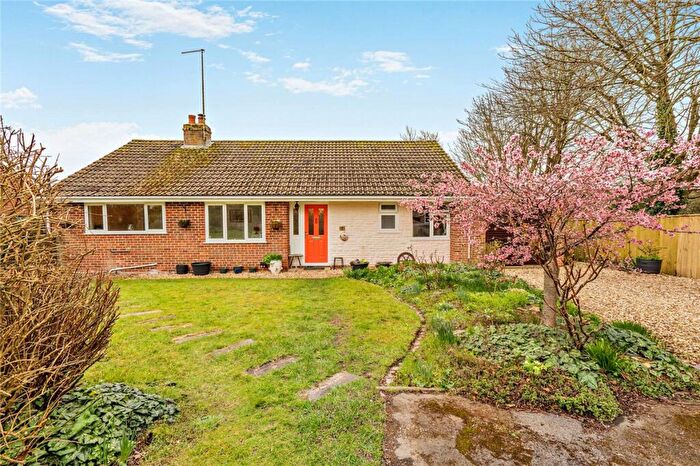 3 Bedroom Bungalow For Sale In Downs Close, Eastbury, Hungerford, Berkshire, RG17