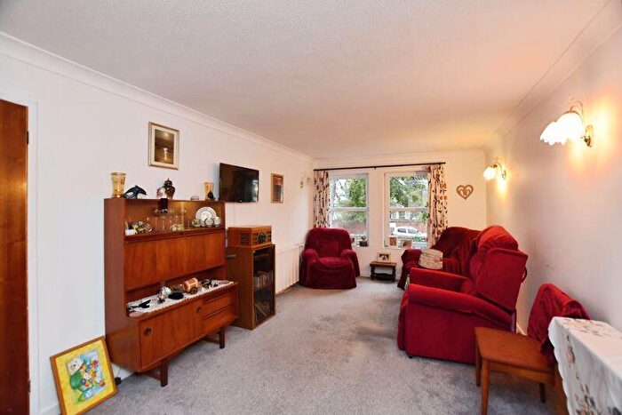 1 Bedroom Retirement Property For Sale In Wilton Road, Salisbury ***Video Tour***, SP2