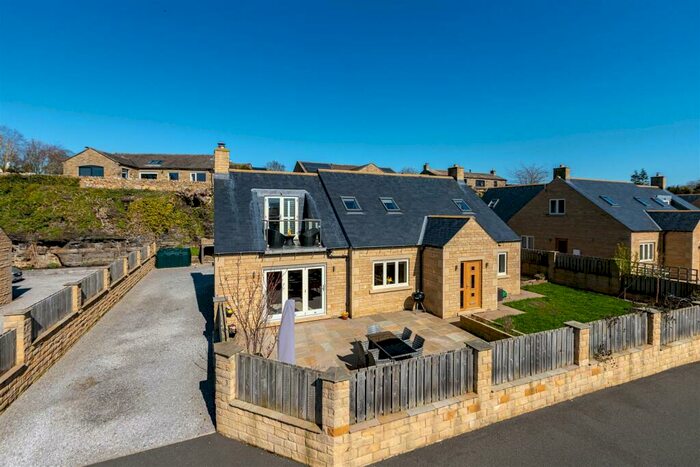 5 Bedroom Detached House For Sale In Main Street, Harmby, Leyburn, DL8