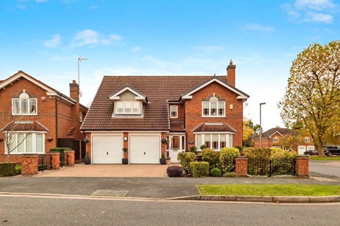 4 Bedroom Detached House For Sale In Buckingham Drive, Upper Saxondale, Radcliffe On Trent, Nottinghamshire, NG12