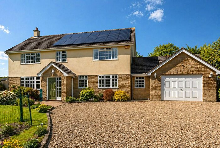 5 Bedroom Detached House For Sale In Alexandra Road, Illogan, TR16