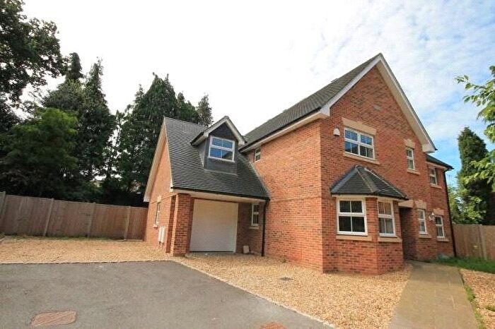 5 Bedroom Detached House To Rent In Rayfields, Camberley, Surrey, GU15