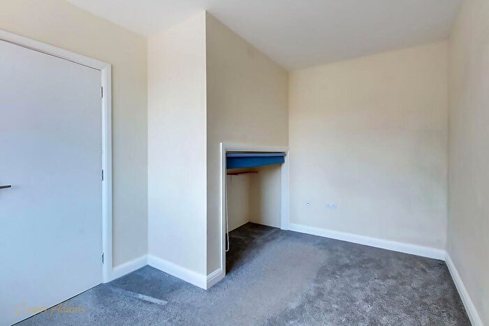 1 Bedroom Flat To Rent In Ham Road, Worthing, BN11
