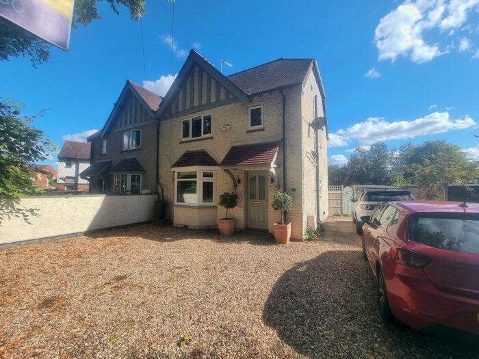 3 Bedroom Semi-Detached House To Rent In Longmoor Road, Nottingham, NG10