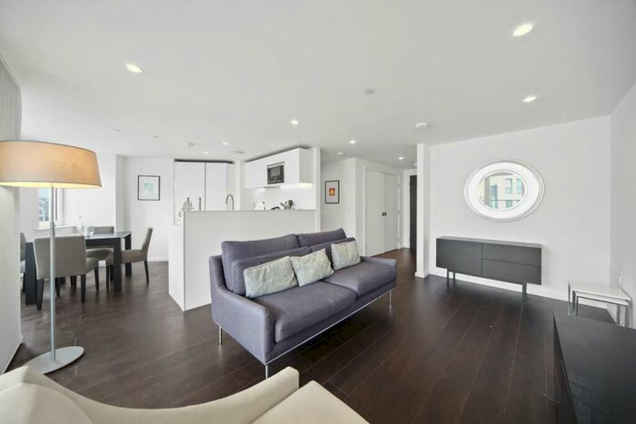 2 Bedroom Flat To Rent In Eagle Point, To City Road, EC1V