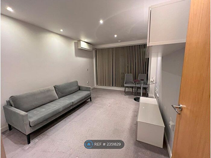 1 Bedroom Flat To Rent In The Sphere, London, E16