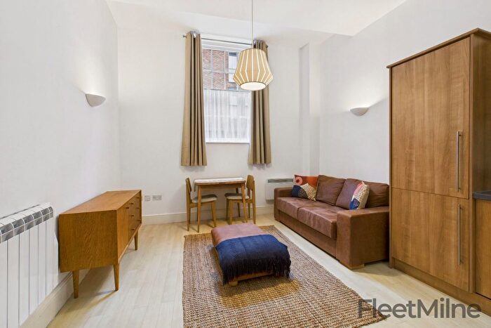 1 Bedroom Flat For Sale In Charlotte Street, Birmingham, B3