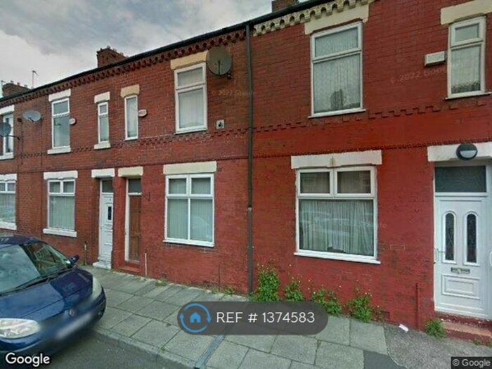 2 Bedroom Terraced House To Rent In Mere Avenue, Salford, M6