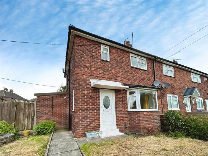 2 Bedroom Semi-Detached House To Rent In Loomer Road, Chesterton, ST5