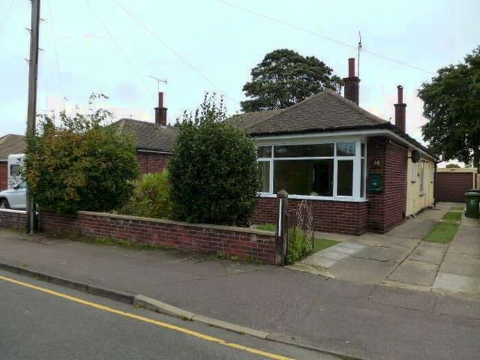 2 Bedroom Bungalow To Rent In Spencer Avenue, Gorleston, Great Yarmouth, NR31