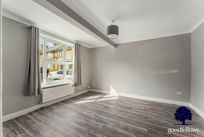 3 Bedroom Terraced House To Rent In Bordesley Road, Morden, SM4