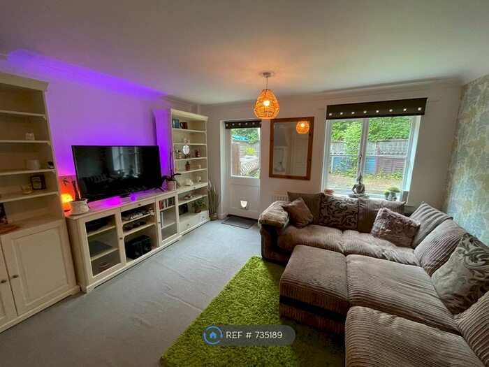 2 Bedroom End Of Terrace House To Rent In Poperinghe Way, Arborfield, Reading, RG2