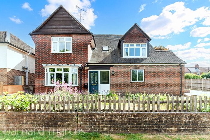 4 Bedroom Detached House For Sale In West Bank, Dorking, RH4