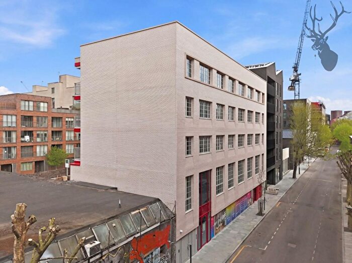 2 Bedroom Flat For Sale In Lumen, Fish Island, E3