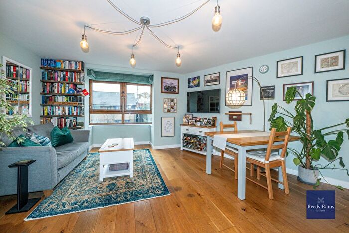 1 Bedroom Flat For Sale In Mcauley Close, London, SE1