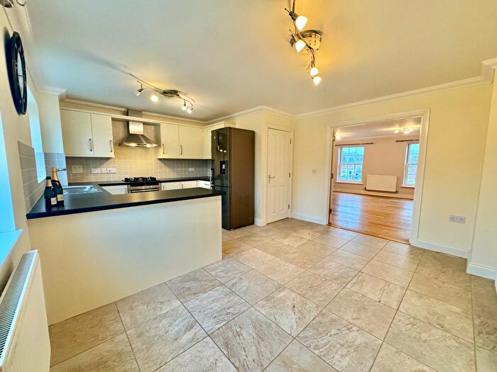 5 Bedroom Town House To Rent In Lord Nelson Drive, New Costessey, Norwich, NR5