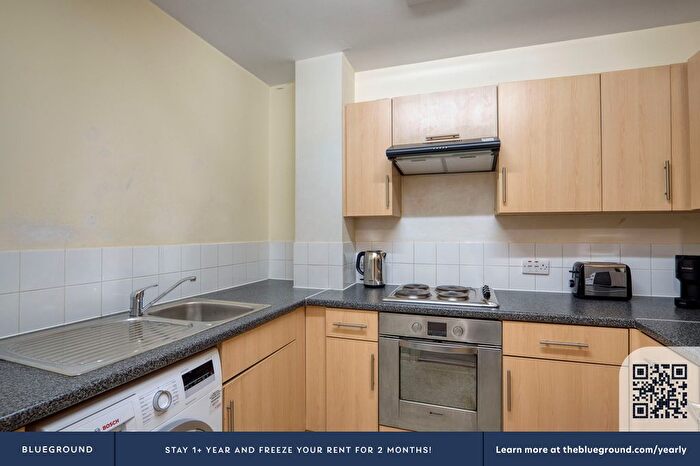 1 Bedroom Flat To Rent In Vauxhall, London, SW8