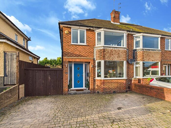 3 Bedroom Semi Detached House For Sale In Sutton Avenue, Chellaston, Derby, Derbyshire, DE73