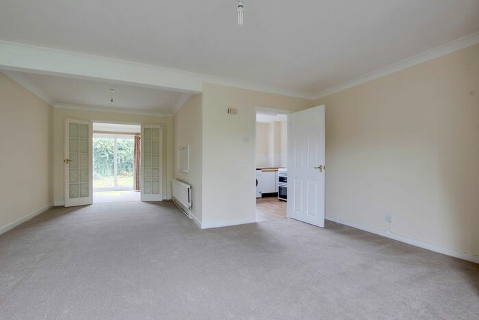 3 Bedroom Detached House To Rent In Layton Crescent, Brampton, Huntingdon PE28