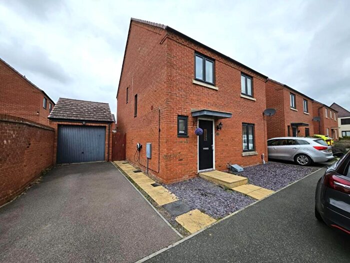 4 Bedroom Detached House To Rent In Kent Crescent, St. Crispin, Northampton, NN5
