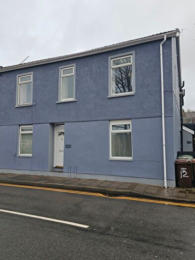 1 Bedroom Flat To Rent In Church Street, Rhymney, NP22