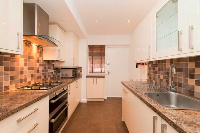 1 Bedroom Flat To Rent In Dene Apartments, Grosvenor Road, Jesmond, NE2