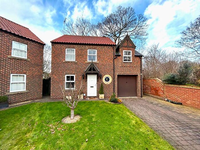 3 Bedroom Detached House For Sale In Hill Garth, Darlington, DL3