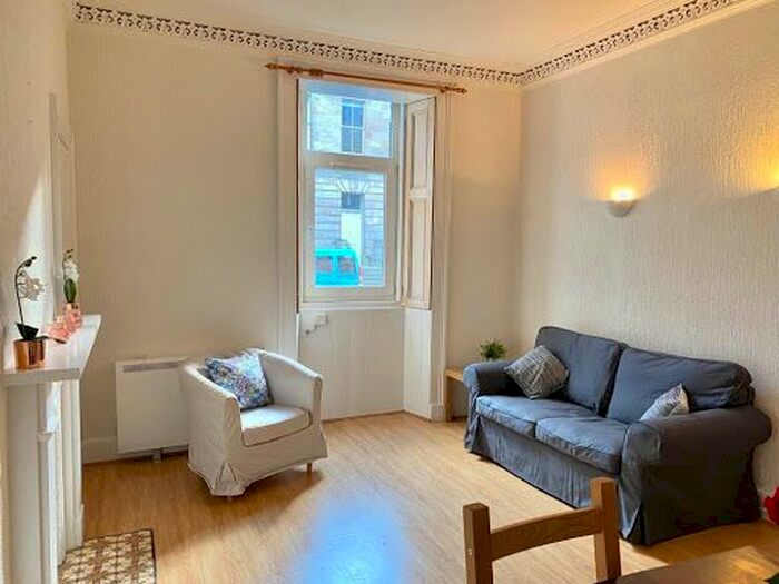1 Bedroom Flat To Rent In West Newington Place, Edinburgh, EH9