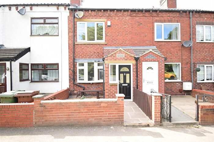 2 Bedroom Terraced House To Rent In Weeland Road, Sharlston Common, WF4