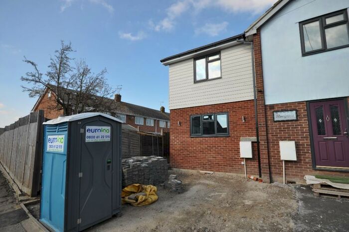 2 Bedroom Semi-Detached House To Rent In Old Church Road, CM3