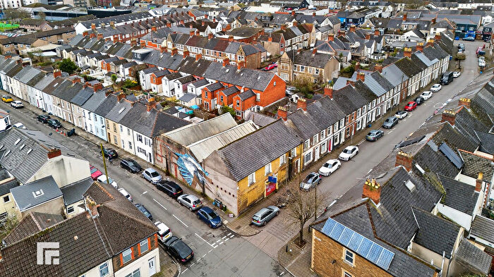 End Of Terrace House For Sale In Cyfarthfa Street, Roath, Cardiff, CF24