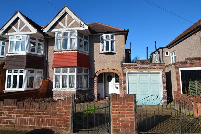 3 Bedroom Semi Detached House For Sale In Strathearn Avenue, Whitton, TW2